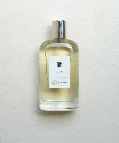 【 ほぼ新品 】　canoma オードトワレ　2-23 胡蝶　100 ml 2-23 胡蝶 100ml（オードトワレ）／canoma（香水） | CATEGORY