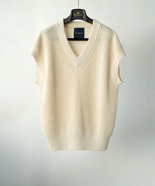 ＜RAINMAKER＞V-NECK SWEATER VEST