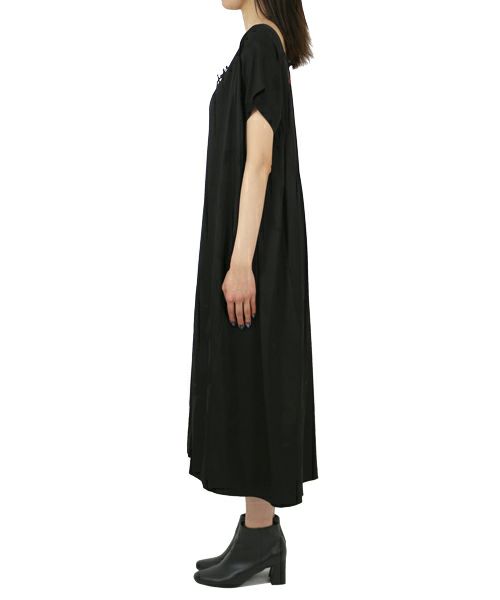 RAF SIMONS＞V-neck tunic dress with netting | MAKES ONLINE STORE