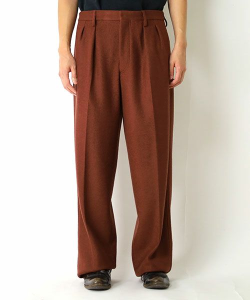 ＜CINOH＞WOOL JERSEY TWO TUCK PANTS