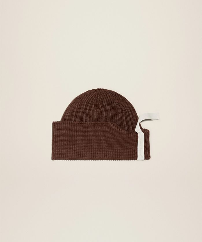＜JACQUEMUS ＞Le bonnet Pipa Ribbed beanie.