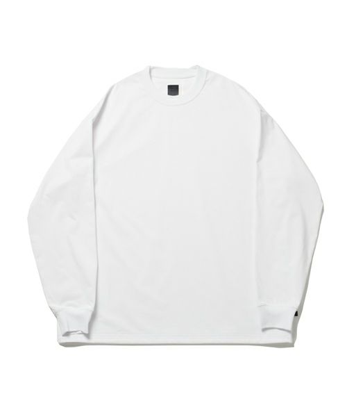 ＜DAIWA PIER39＞TECH SWEAT CREW BASIC