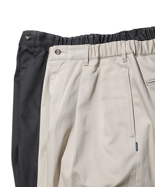 TapWater＞Cotton Chino Tuck Trousers | MAKES ONLINE STORE