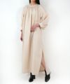 ＜HYKE＞LINEN SMOCKED MAXI DRESS