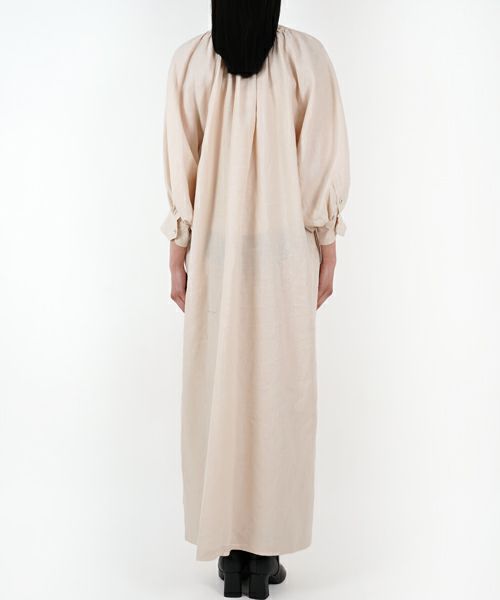 HYKE＞LINEN SMOCKED MAXI DRESS | MAKES ONLINE STORE