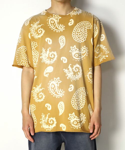 ＜ALCHEMIST＞PAISLEY T-SHIRT / CERAMIC