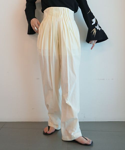 ＜Mame Kurogouchi＞Dry Touch Cotton High Waisted Trousers