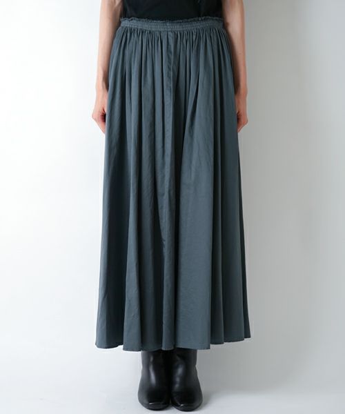 ＜ATON＞MICRO COTTON SATIN GATHERD SKIRT