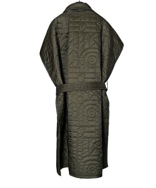 RAINMAKER＞ZEN GARDEN QUILTED PONCHO | MAKES ONLINE STORE