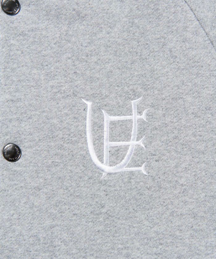 新作UE AUTHENTIC LOGO SWEAT VARSITY JACKET 