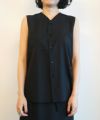 ＜GABRIELA COLL GARMENTS＞NO.272 LORO PIANA FINE WOOL SLEEVELESS SHIRT