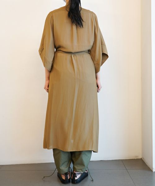 HYKE / ハイク ＜HYKE＞SHEER TWILL BELL-SLEEVE DRESS