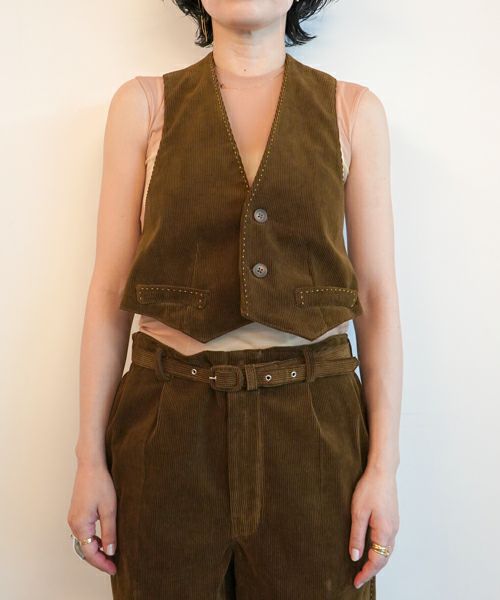 ＜FUMIKA＿UCHIDA＞CORDUROY OPEN BACK WAISTCOAT
