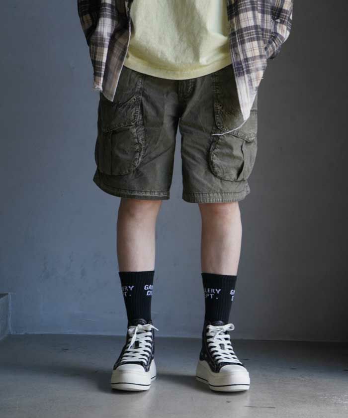 ＜R13＞MULTIPOCKET RELAXED SHORTS