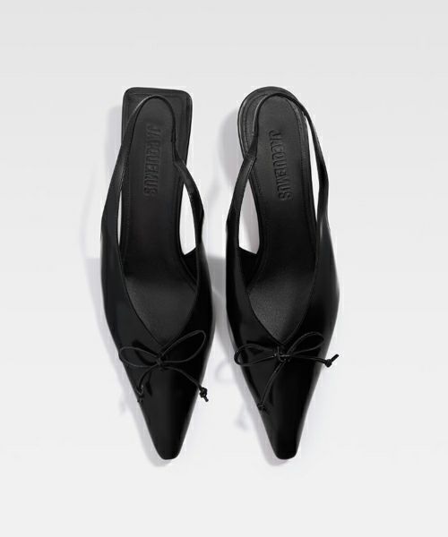 ＜JACQUEMUS＞Les slingbacks Cubisto B