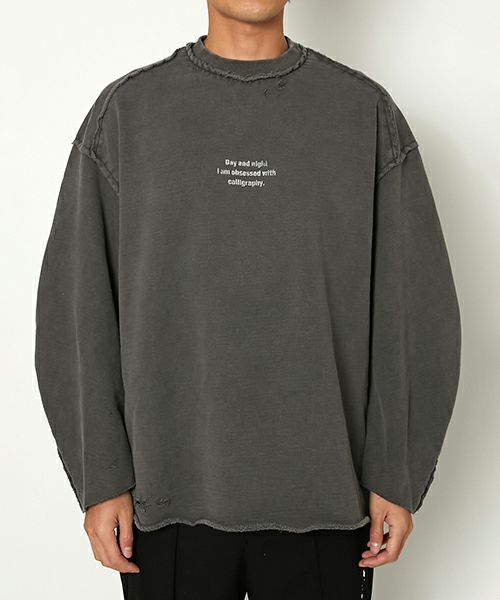 ＜ALMOSTBLACK＞CUTOFF CREW NECK 3D SWEAT