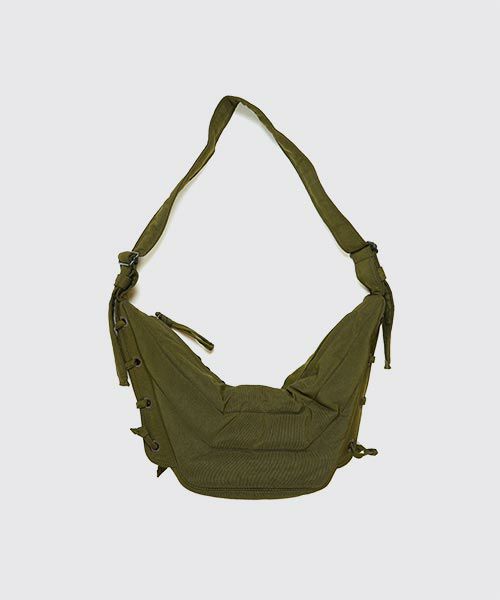 LEMAIRE>SMALL SOFT GAME BAG (BG293LF845-A) | MAKES ONLINE STORE LEMAIRE>SMALL SOFT GAME BAG (BG293LF845-A) | MAKES ONLINE STORE