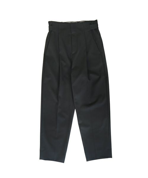 ＜ATON＞COMPACT WOOL TAPERED TUCKED PANTS