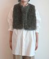 ＜HYKE＞FAUX SHEARLING CROPPED VEST