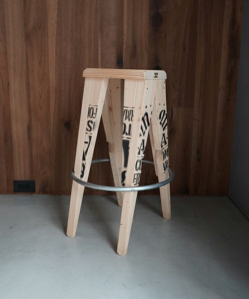＜M&M Furniture＞Sqoare Stool (大)