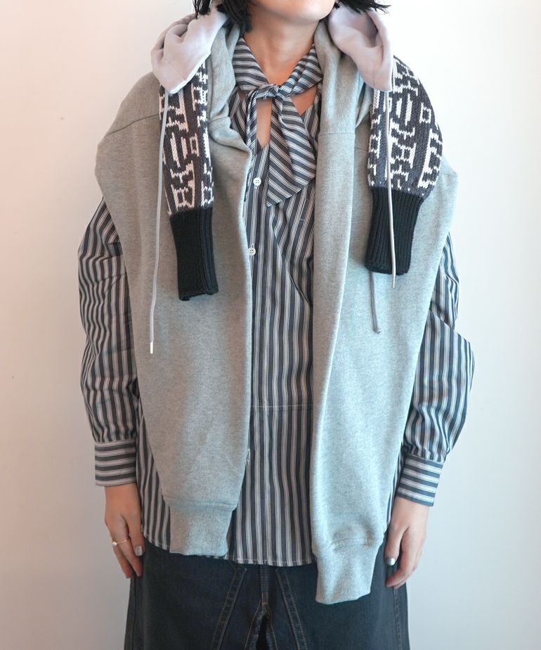 Meryll Rogge>HOOD W/SLEEVES AND SCARF(GREY) | MAKES ONLINE Meryll Rogge>HOOD W/SLEEVES AND SCARF(GREY) | MAKES ONLINE