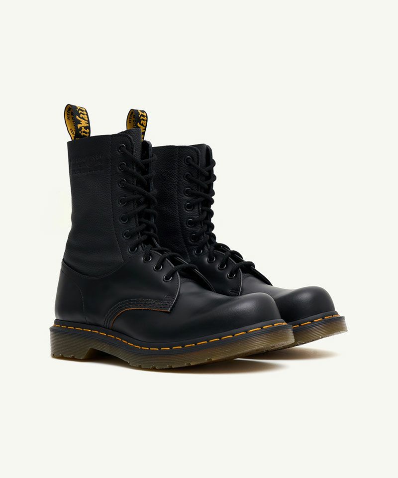 ＜MM⑥ Maison Margiela＞MM6 x Dr. Martens THE 1490 / 1461 BOOT (S66WU0126-P8030)