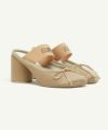 ＜MM⑥ Maison Margiela＞ロゴエラスティックバレエデコルテ（BEIGE）(S59WP0200-P5560)