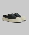 ＜MARNI＞ブラック レザー製 Pablo サボ