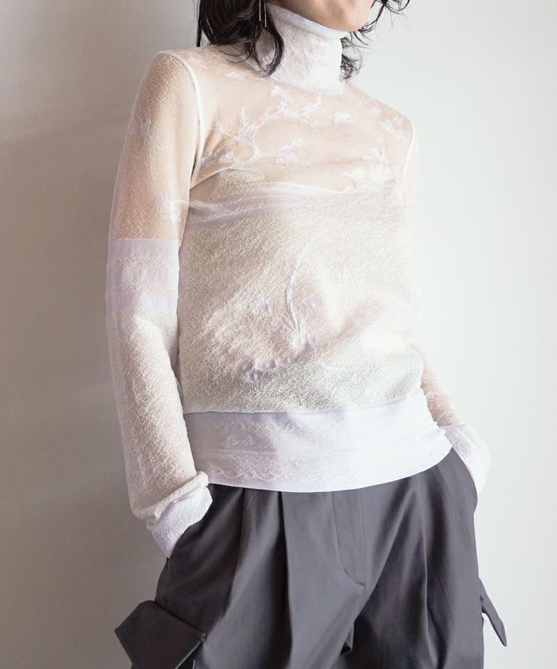 ＜Mame Kurogouchi＞Nature Pattern Sheer Knitted High Neck Top - white