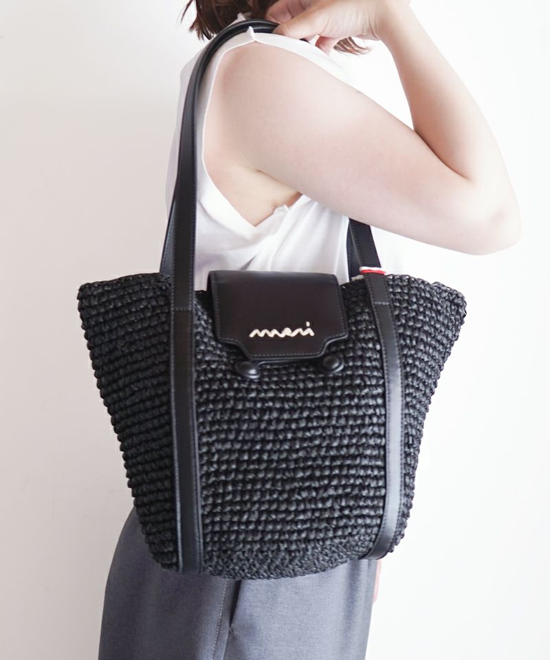  ＜MARNI＞バッグ