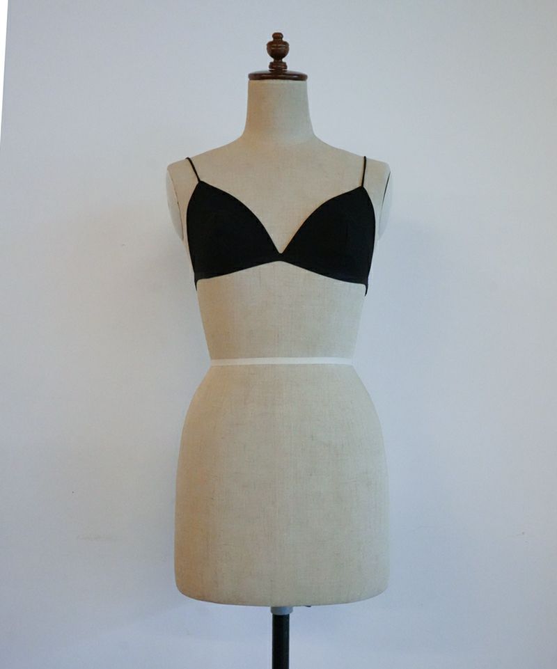 ＜OVERNEATH＞Bra04(Black)