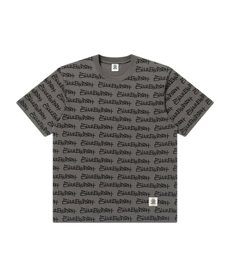 ＜BlackEyePatch＞FASTHAND SCRIPT PATTERNED TEE