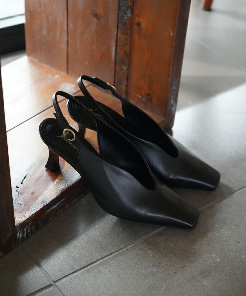 ＜Mame Kurogouchi＞Curved Line Sling Back Heels