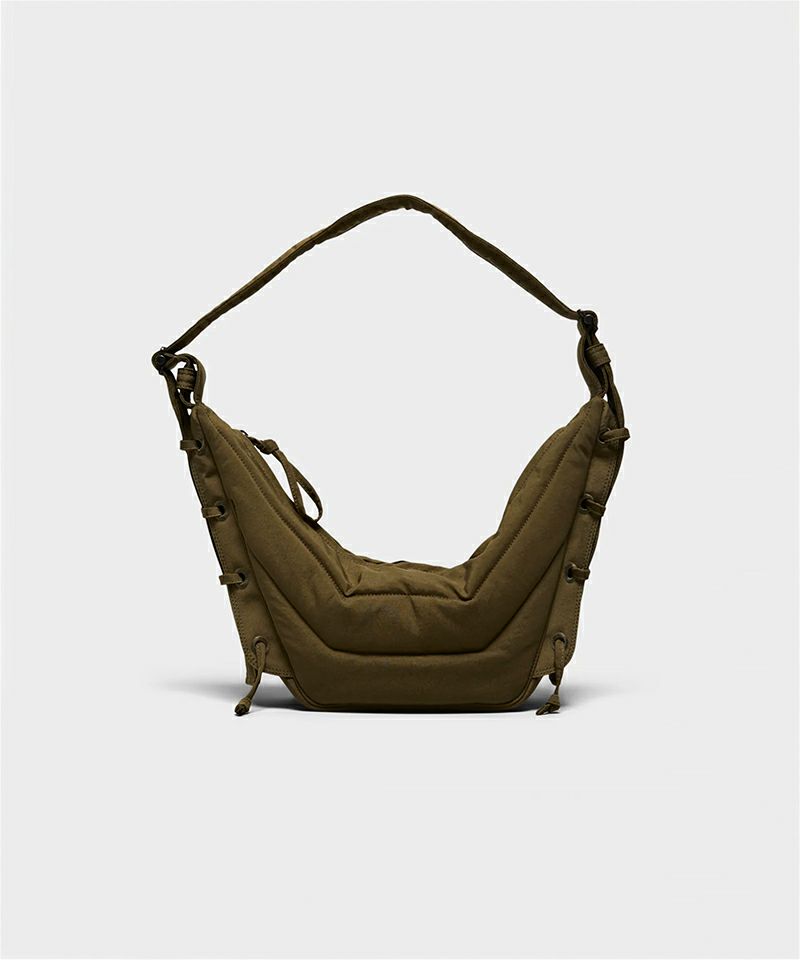 LEMAIRE＞SMALL SOFT GAME BAG (BG293LF1330) | MAKES ONLINE STORE