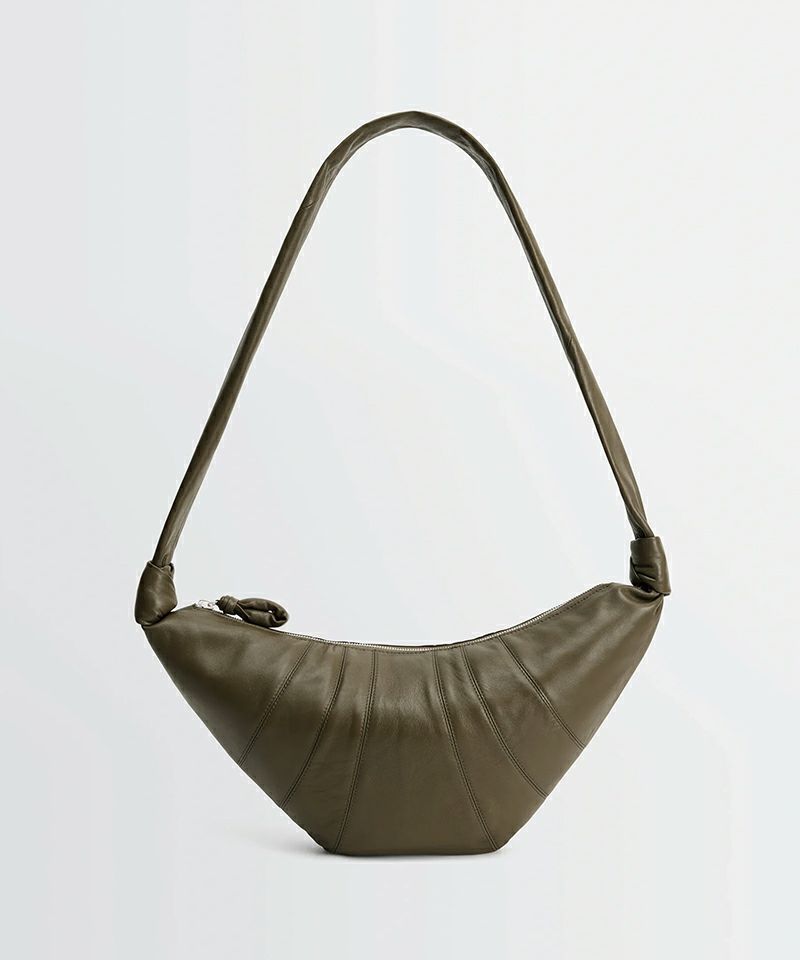 ＜LEMAIRE＞MEDIUM CROISSANT BAG (BG0001LL095)