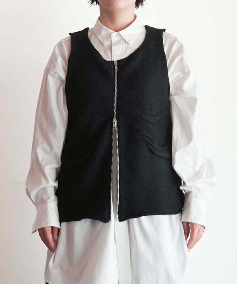 ＜Pillings＞distorted vest