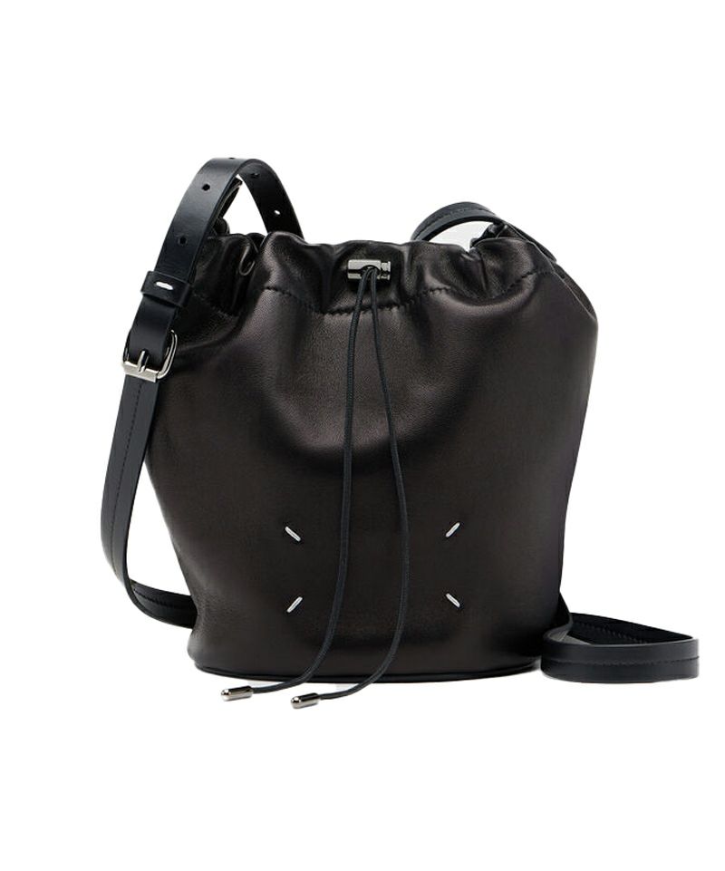 ドローストリング ポーチ