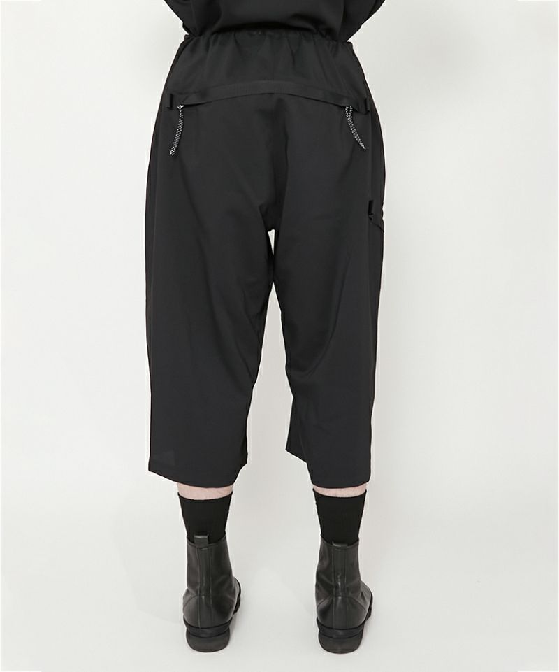 ALMOSTBLACK＞WVN WATER-REP TWO TUCK NINJA SHORTS | MAKES ONLINE STORE